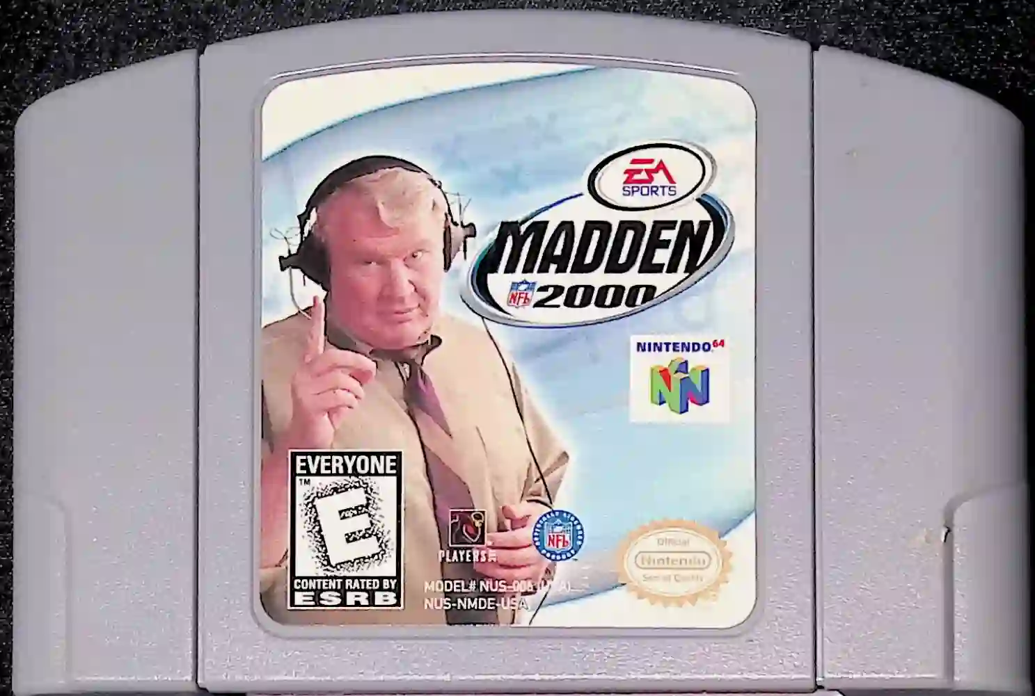Madden NFL 2000