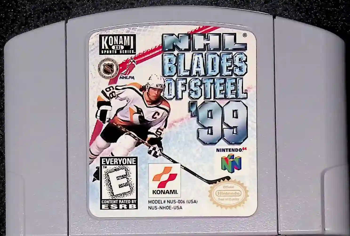 NHL Blades of Steel '99